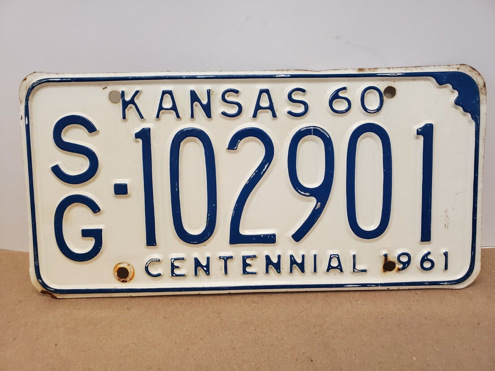 1960 KANSAS State Shape License Plate - SEDGWICK COUNTY SG Nice Condition 