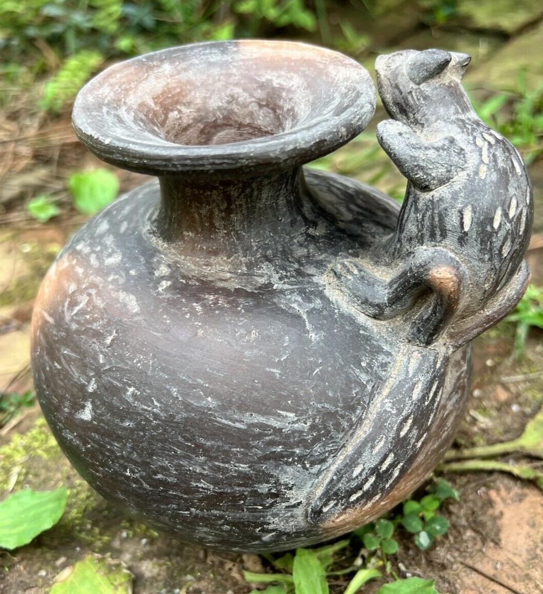 Beaver Effigy Pottery Pot Pre-Columbian Style  5-1/2\