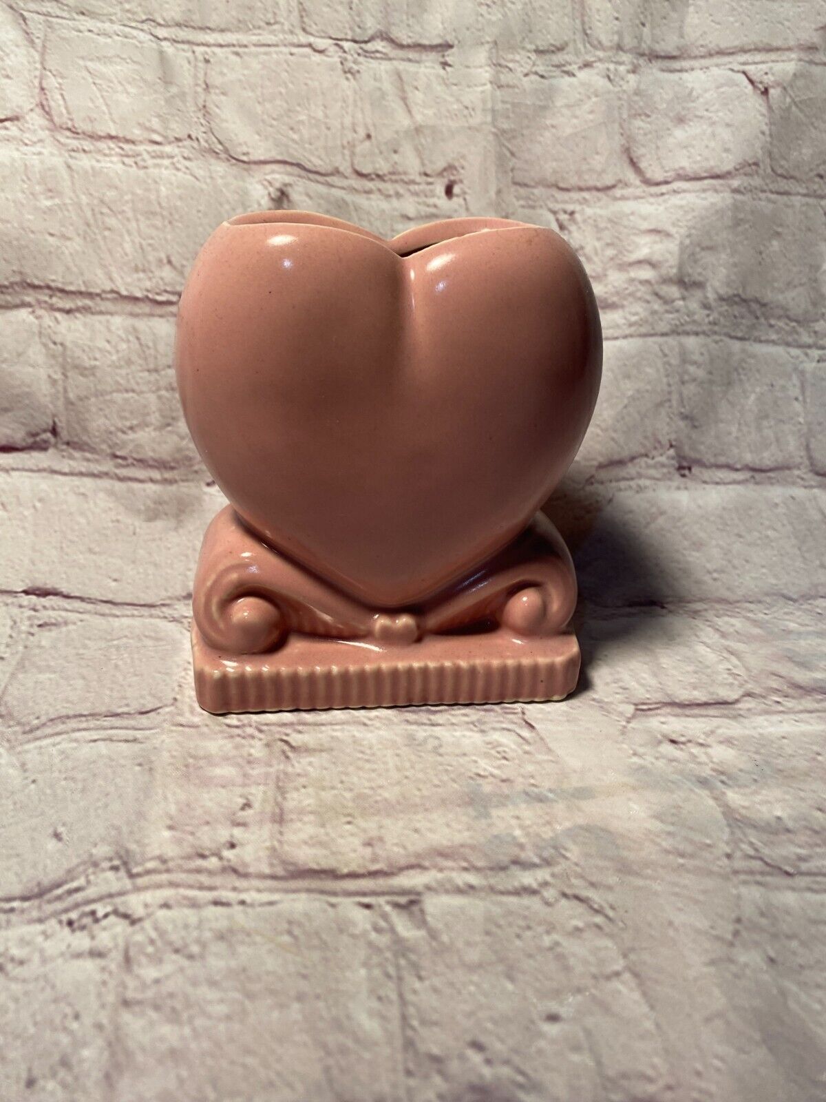 Morton Pottery Stoneware Pink Heart Ceramic Scroll Heart Vase Planter Vintage