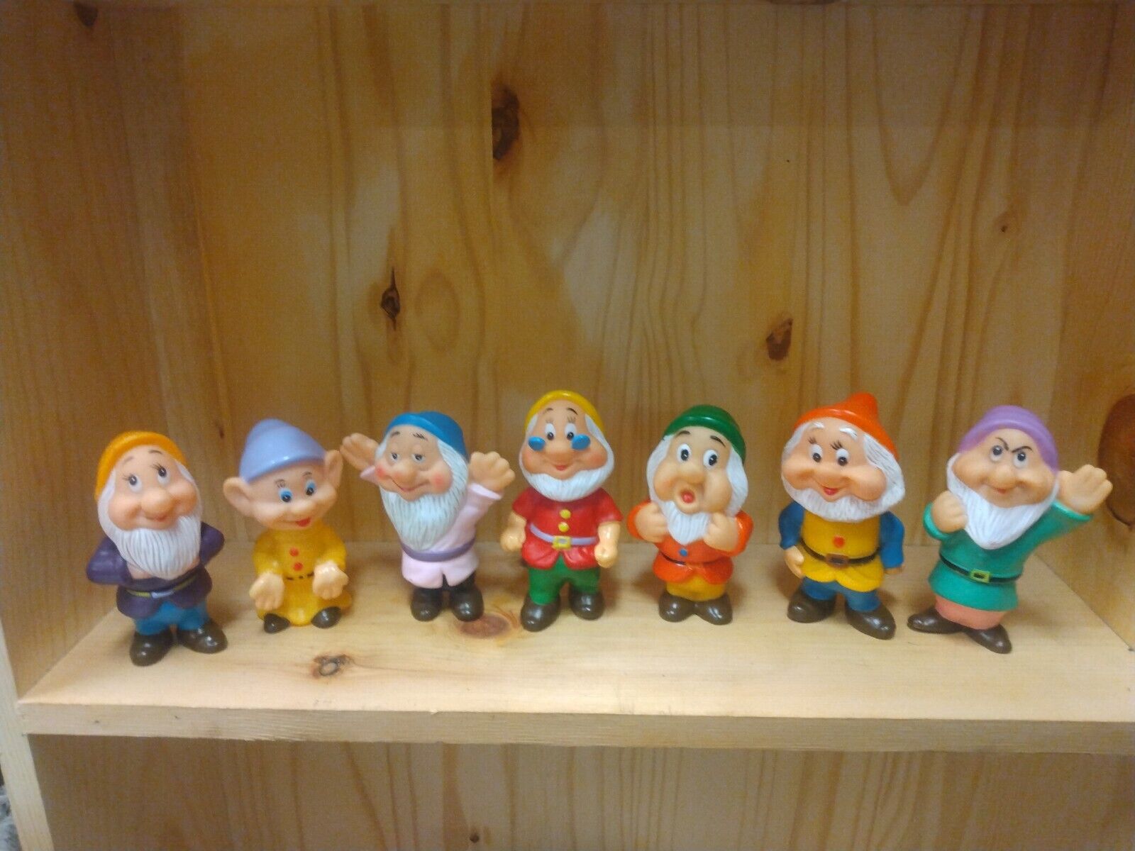 VTG Disney Snow White and The Seven Dwarfs 5'' Rubber Squeaker Toys set of 7 lot