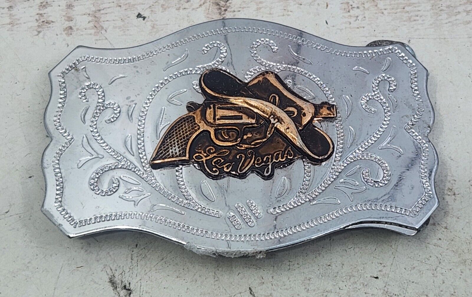 Vintage Western Cowboy “ Las Vegas “ 1970’s Belt Buckle Pistol And Hat Design