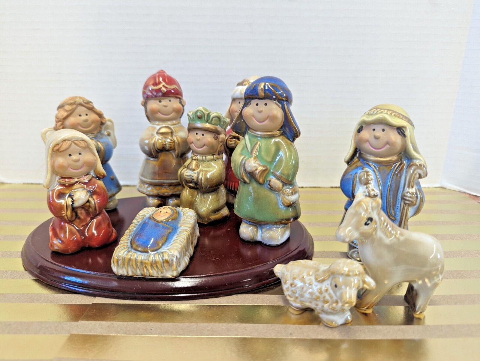 Vtg Tii Collections glazed Ceramic Nativity Scene Figures MINT 4” T w/Base 11 Pc