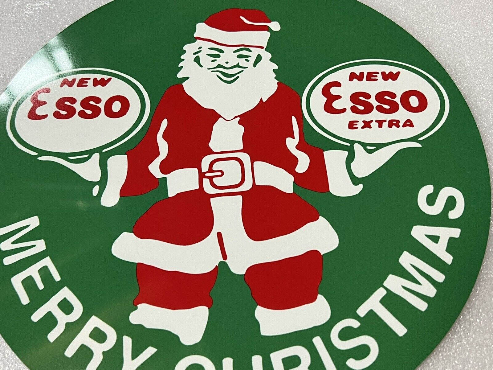 ESSO Santa Christmas Oil gasoline vintage Style  round sign
