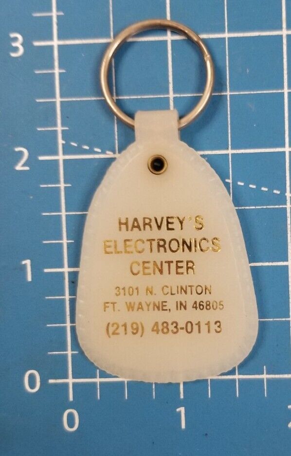 Vintage HARVEY\'S ELECTRONICS CENTER FT. WAYNE INDIANA Keychain Advertising  