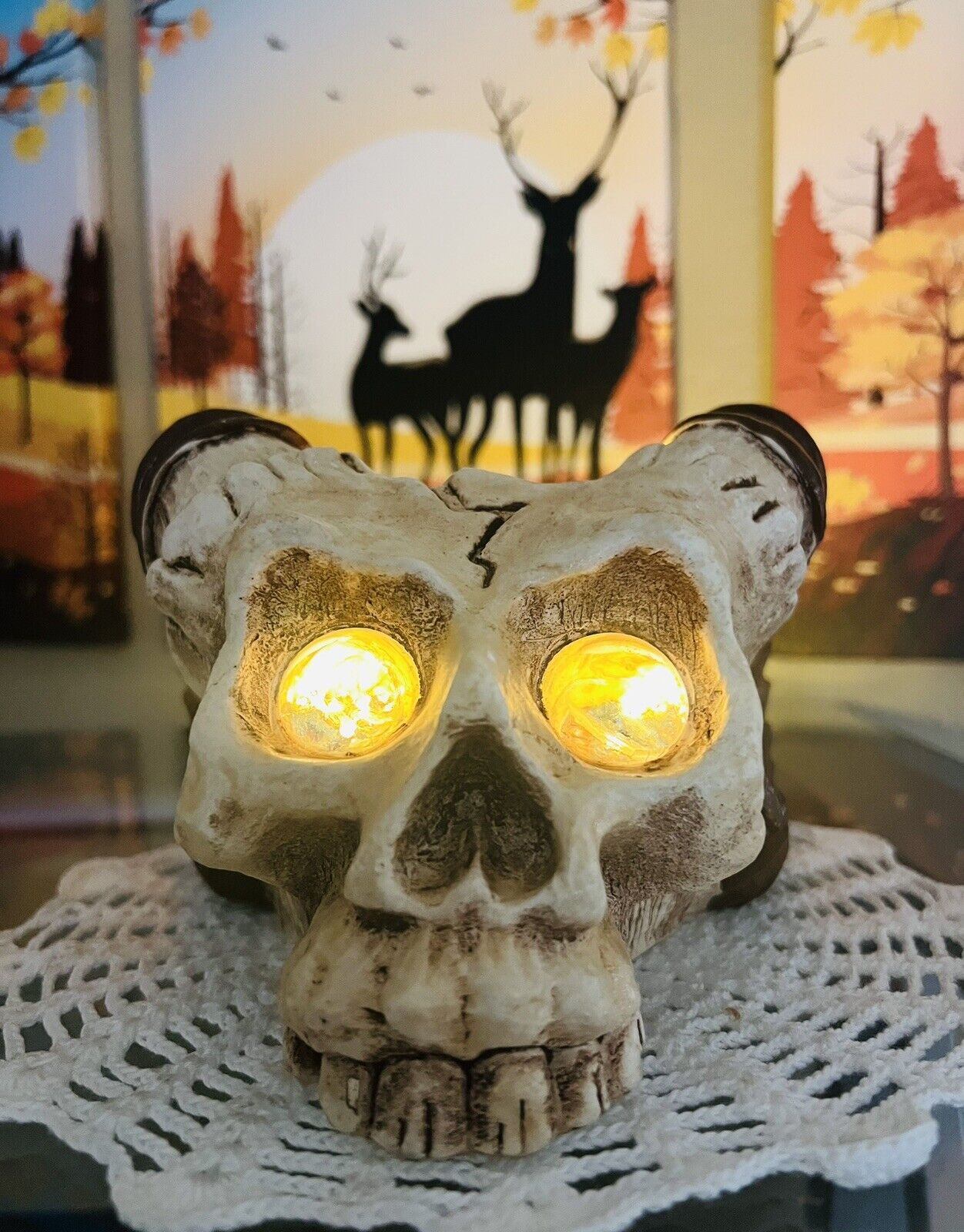 Vintage 1986  Handcrafted Skull With Horns And Glass Glow Eyes - Rare Item