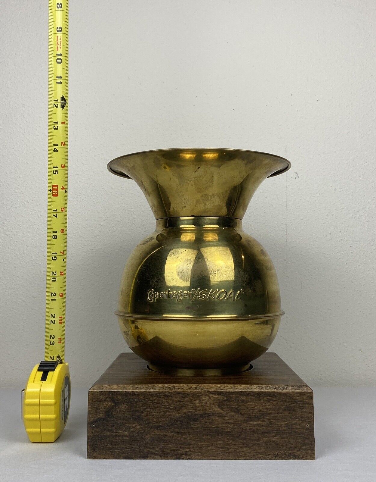 Large 13” Tall Copenhagen Skoal Double Sided Spittoon Brass & Wood VGC RARE