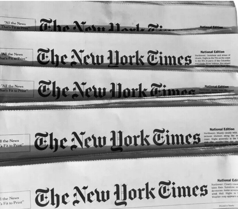 The New York Times Newspaper LOT/15 May 1 2 3 4 5 6 7 8 9 10 11 12 13 14 15 2024