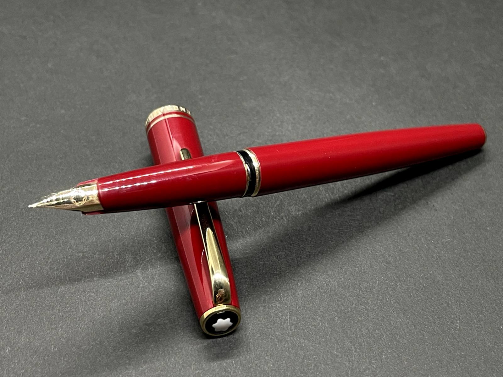 [Excellent] MONTBLANC GENERATION Red GT Vintage Fountain Pen 14K nib/EF 13102