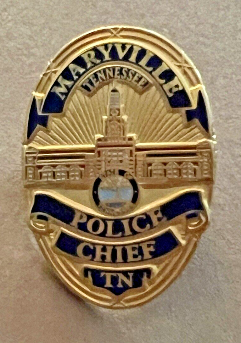 Vintage Maryville (TN) Police Chief Department Officer Shield Lapel Pin Back