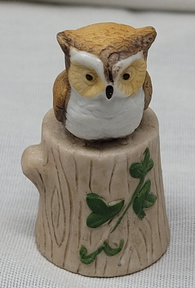Vintage Owl Thimble Miniature Size - Enesco Taiwan-Label