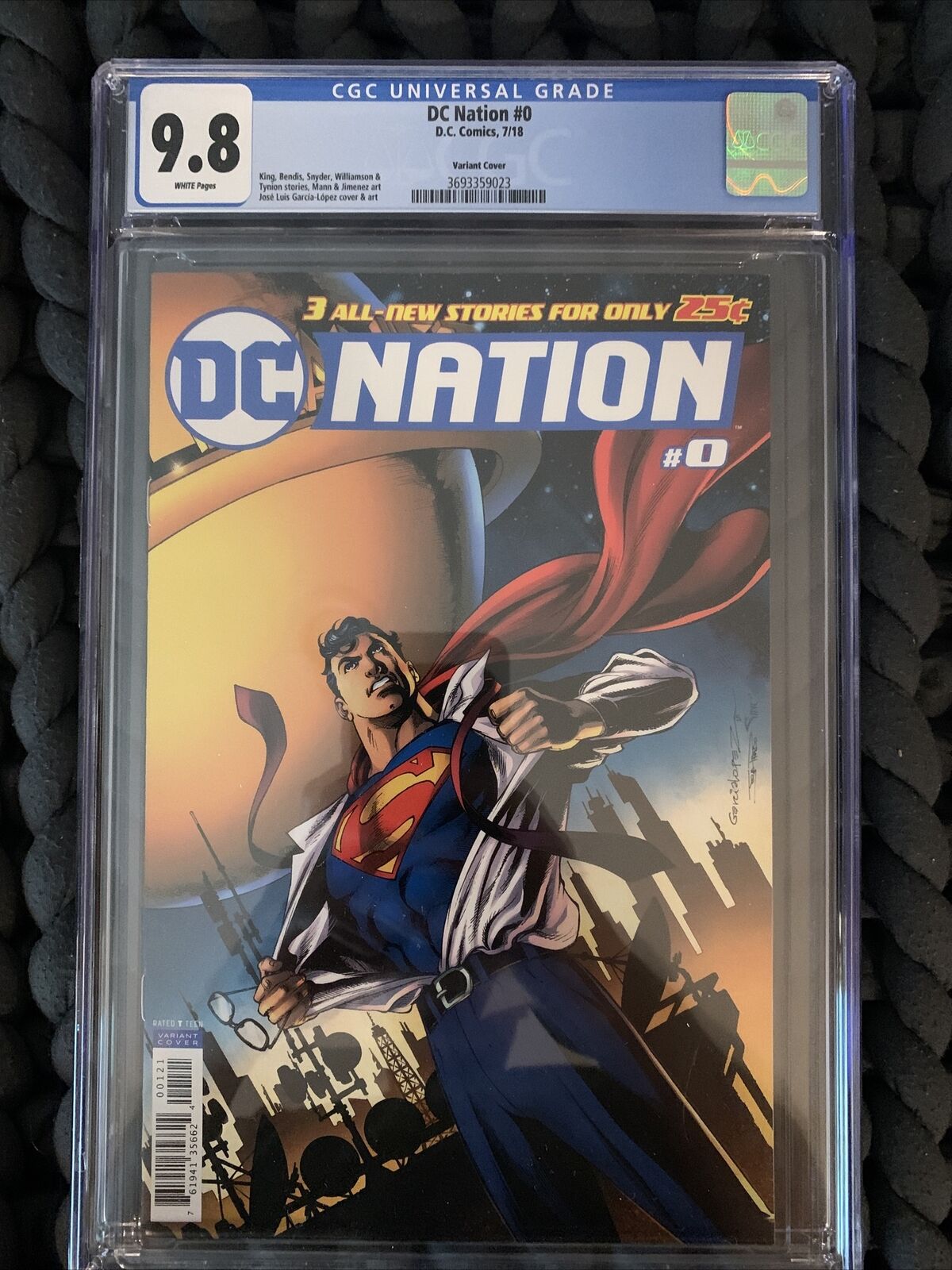 DC Nation 0 CGC 9.8 DC Comics 7/18 Key 1:100 Retailer Incentive Superman Variant