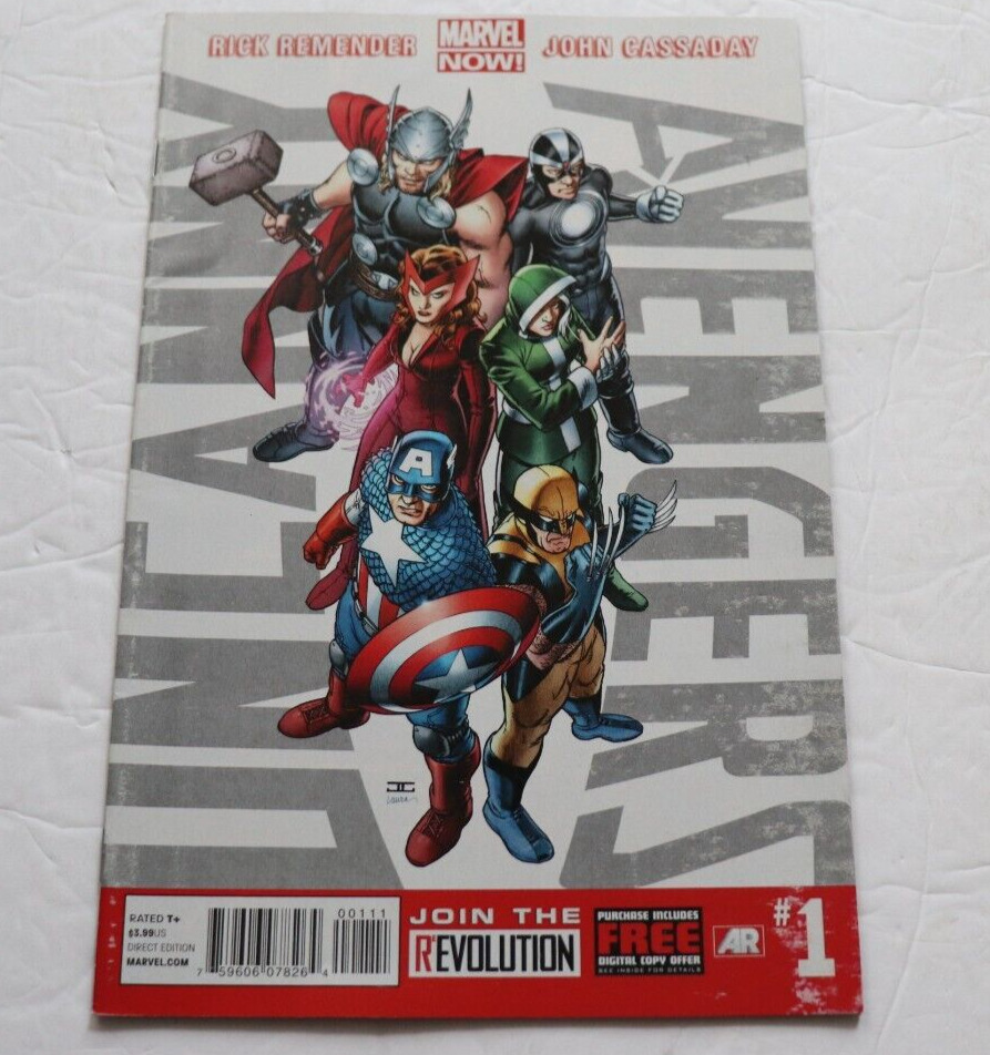 Uncanny Avengers #1 Marvel Comics 2012
