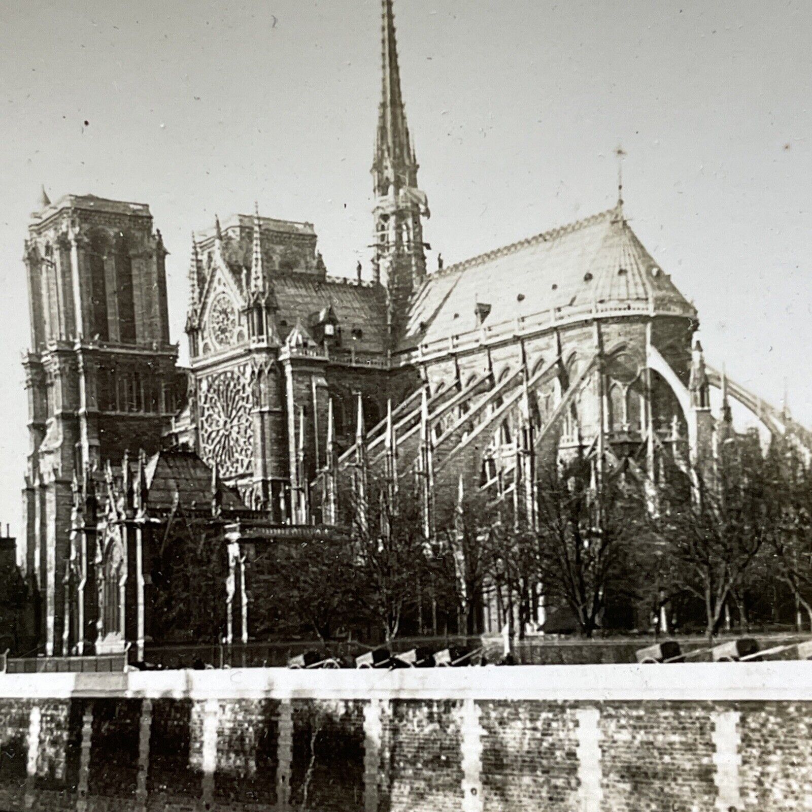Antique 1920s Notre Dame Cathedral Church Paris Stereoview Photo Card V2947