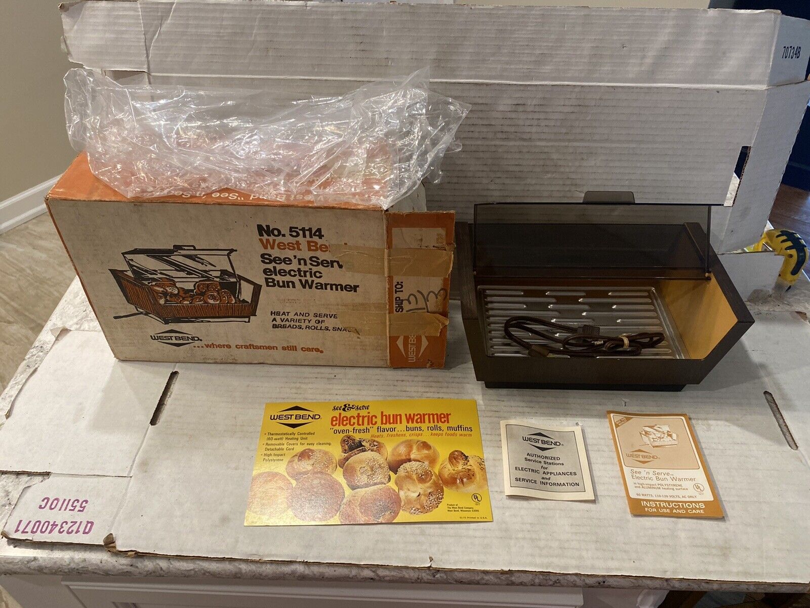 Vintage WEST BEND SEE'N SERVE Electric Bun Warmer #5114 unused in box paperwork