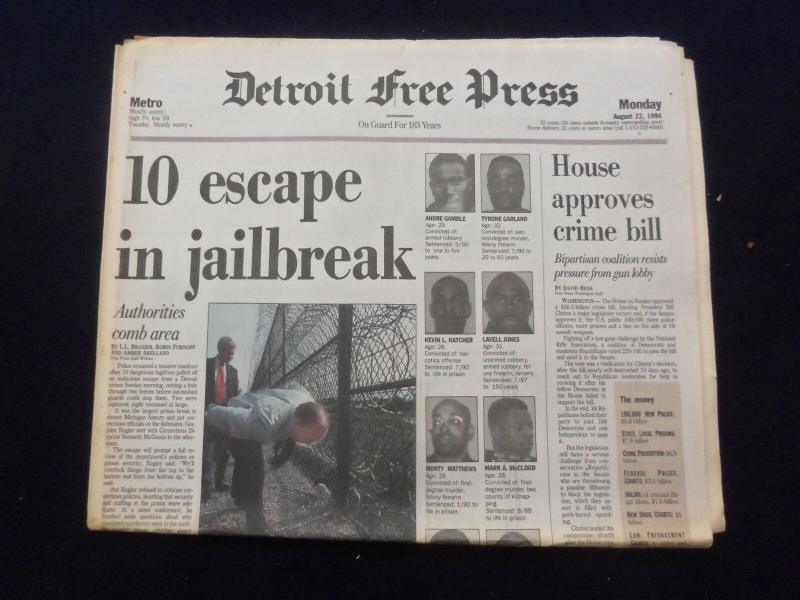 1994 AUGUST 22 DETROIT FREE PRESS NEWSPAPER - 10 ESCAPE IN JAILBREAK - NP 7244
