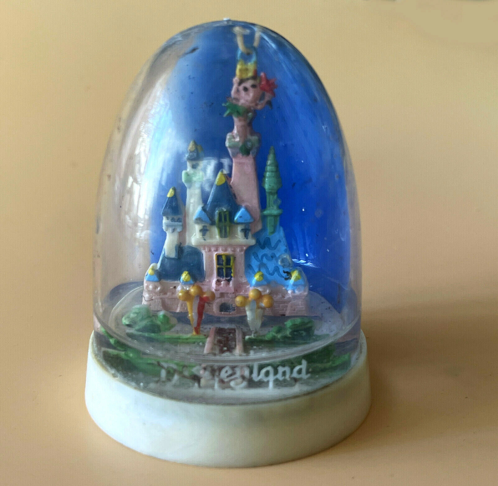 Vintage Disneyland Plastic Castle Snowdome Souvenir circa 1960