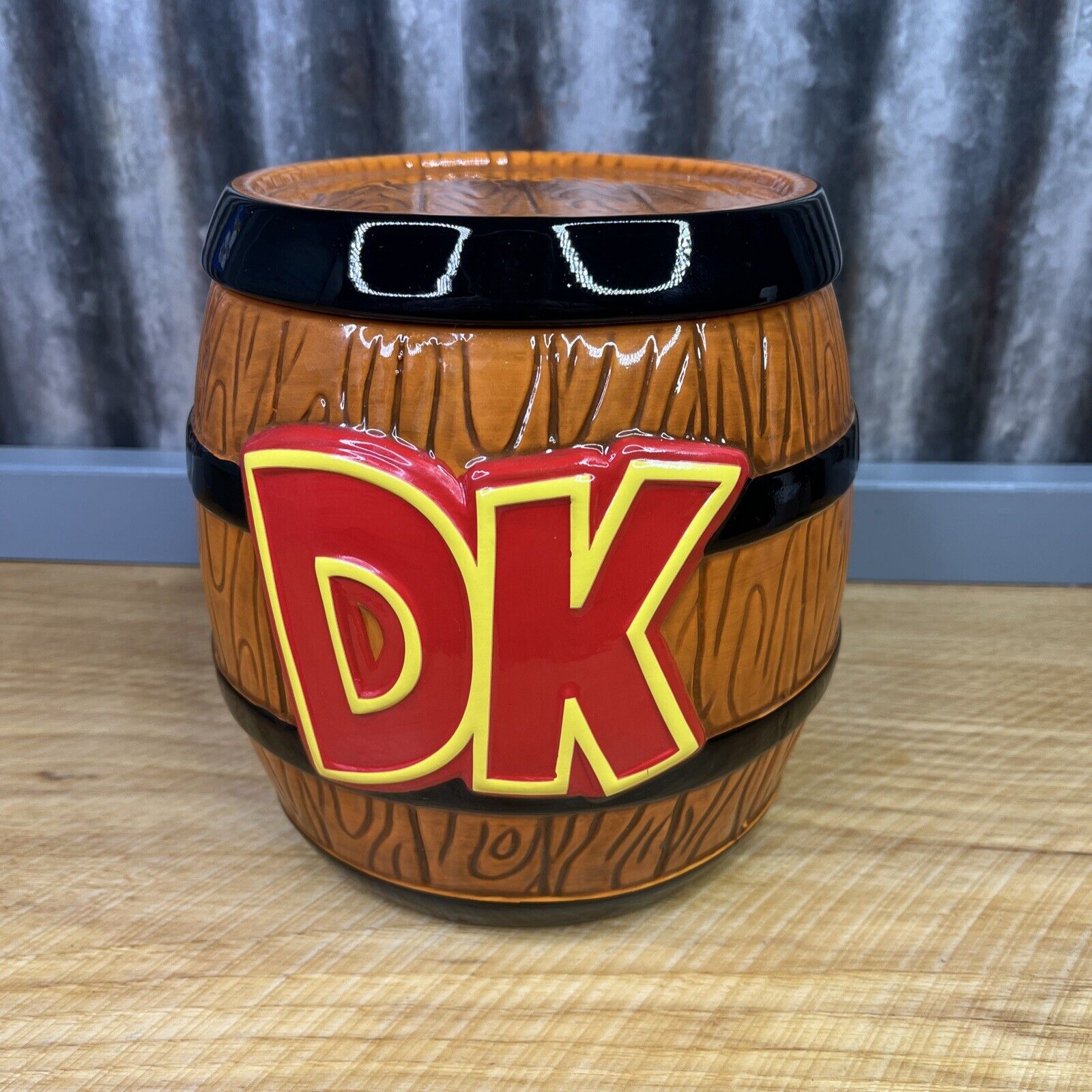 Nintendo Donkey Kong Barrel Cookie Jar DK Ceramic Collectible Retro Gamer Gift