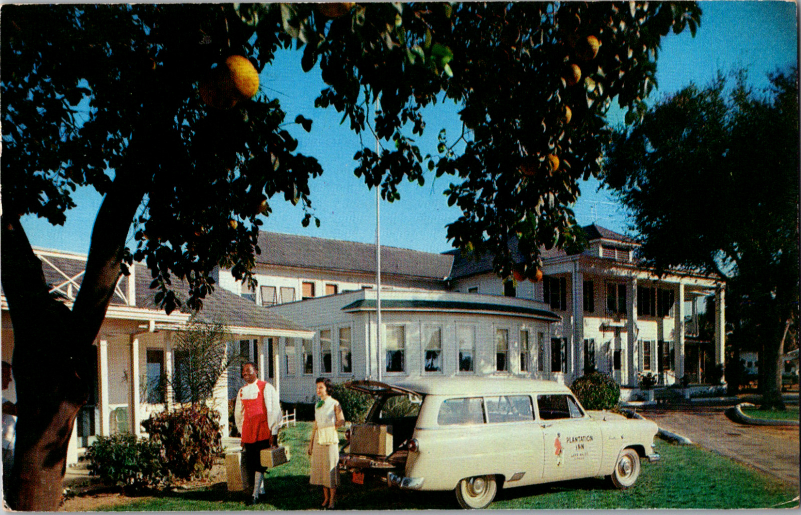 Vintage 1958 Lake Shore Plantation Inn Crystal Lake Wales Florida FL Postcard