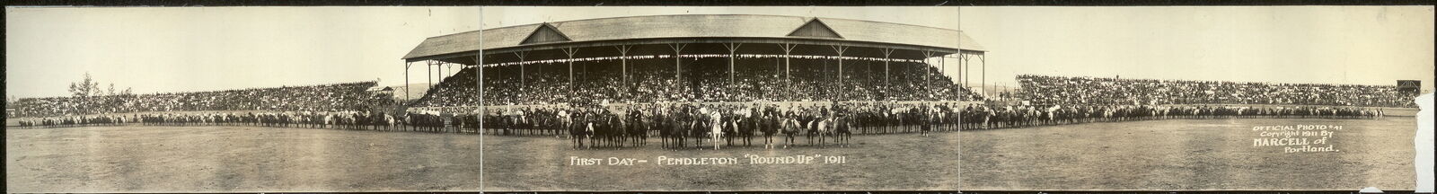 Photo:1911 Panoramic: First day,Pendleton Round Up,Oregon