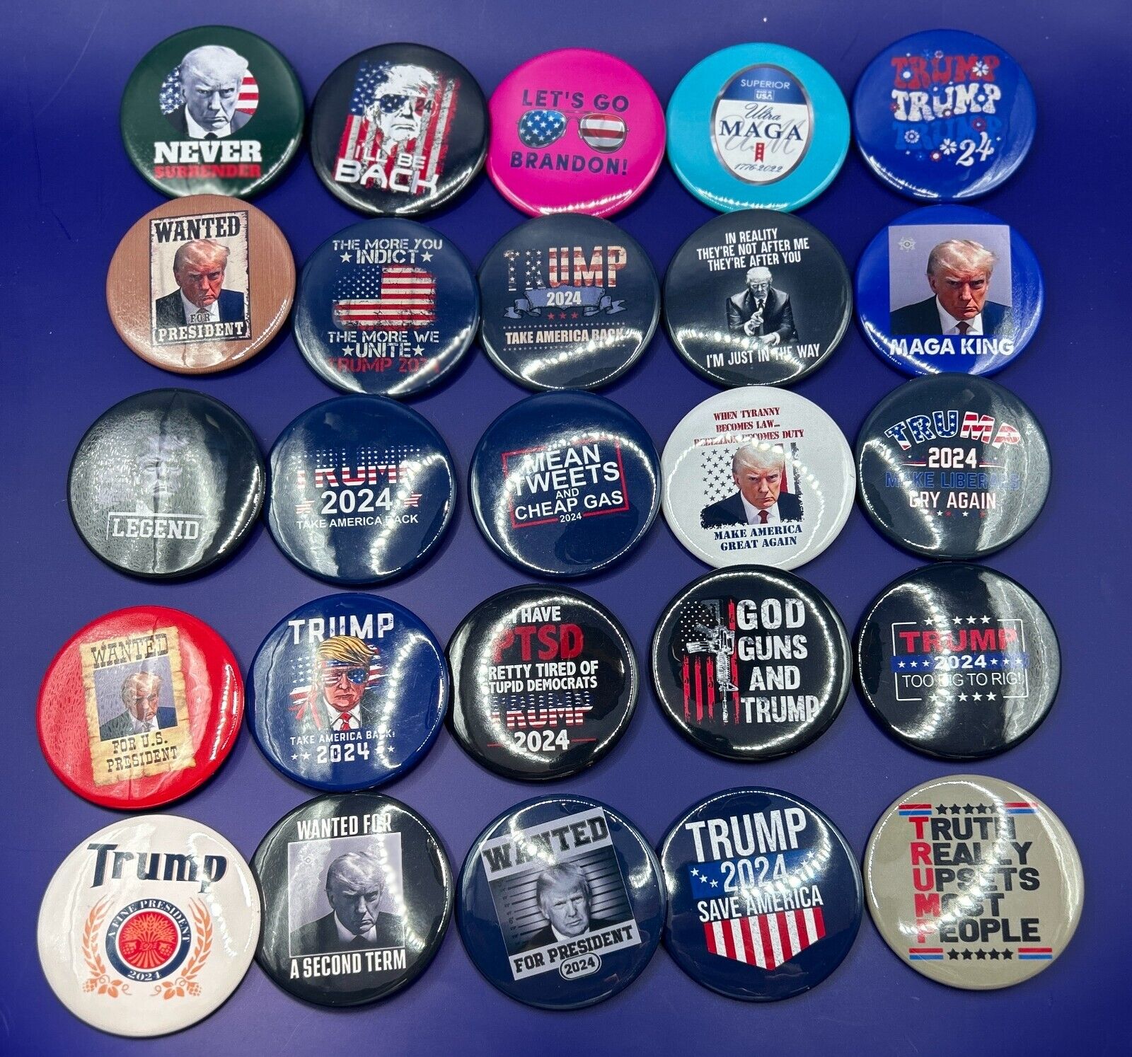 Donald Trump 2024 Campaign 25 Different Buttons Gift Set Gift Bag