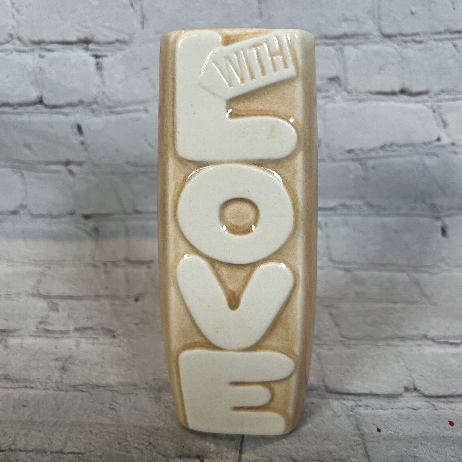 Vintage McCoy Pottery Beige With Love Bubble Letters 3D Bud 7.5\