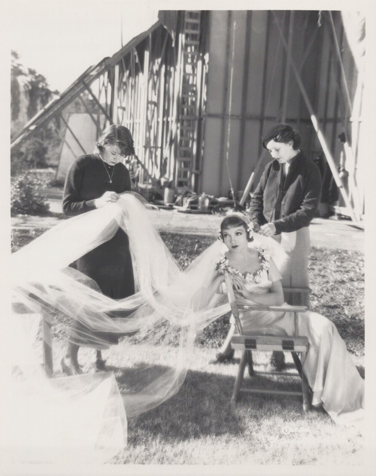 HOLLYWOOD BEAUTY CLAUDETTE COLBERT in BEHIND SCENES PORTRAIT 1970s Photo C41