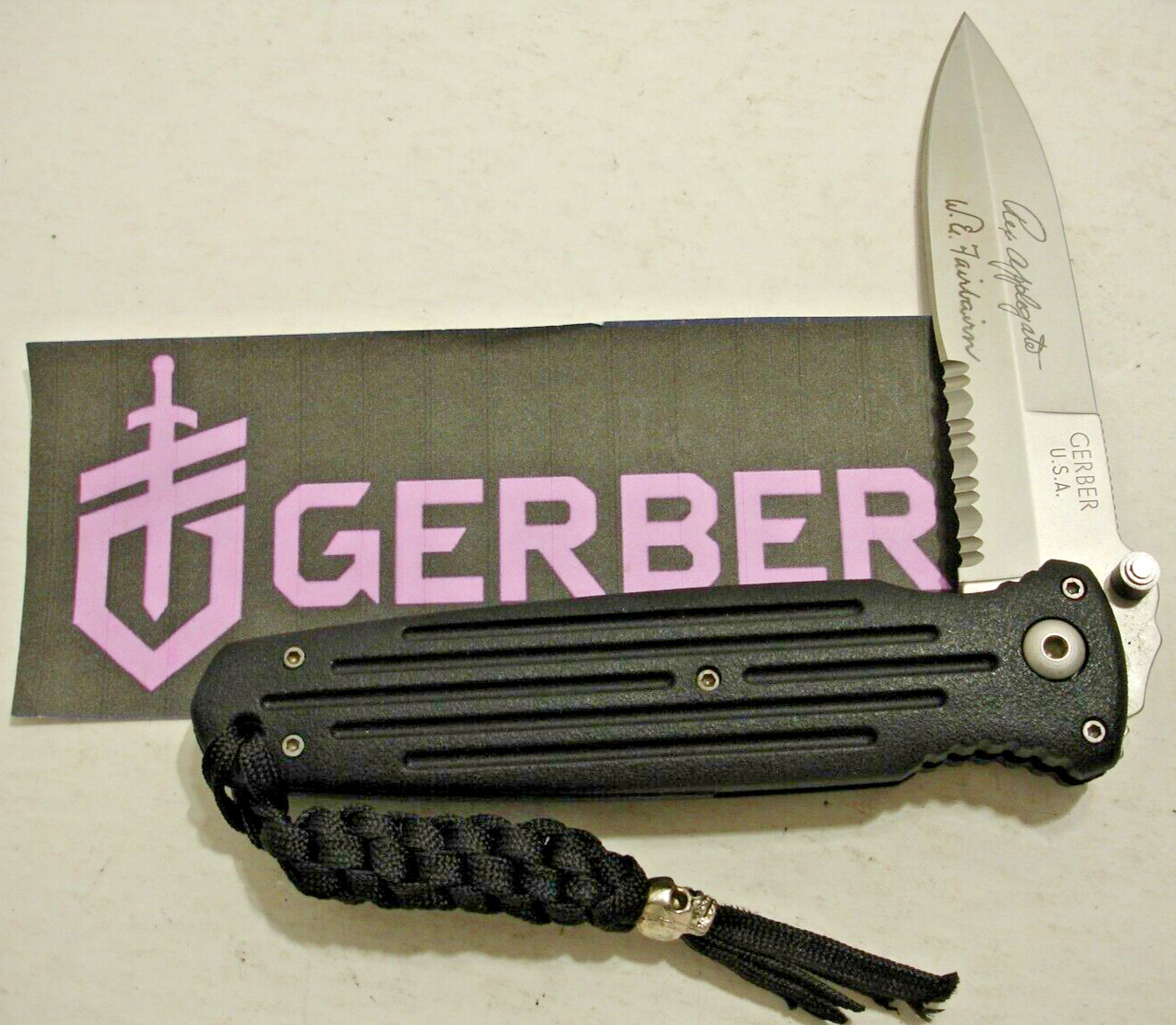 Rare Mint Gerber USA Applegate-Fairbairn Serrated Tactical Combat Folder Knife