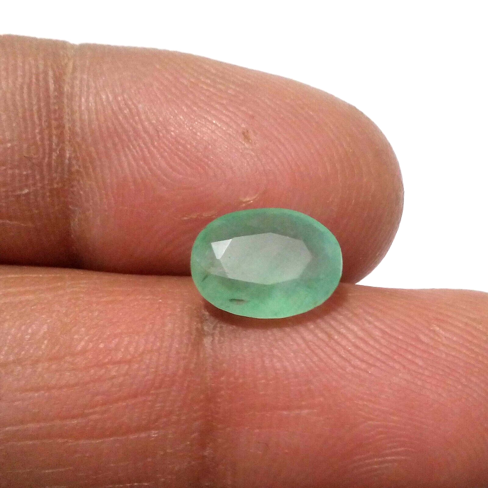 Gorgeous Colombian Emerald Faceted Oval Shape 2.75 Crt Rare Green Loose Gemstone