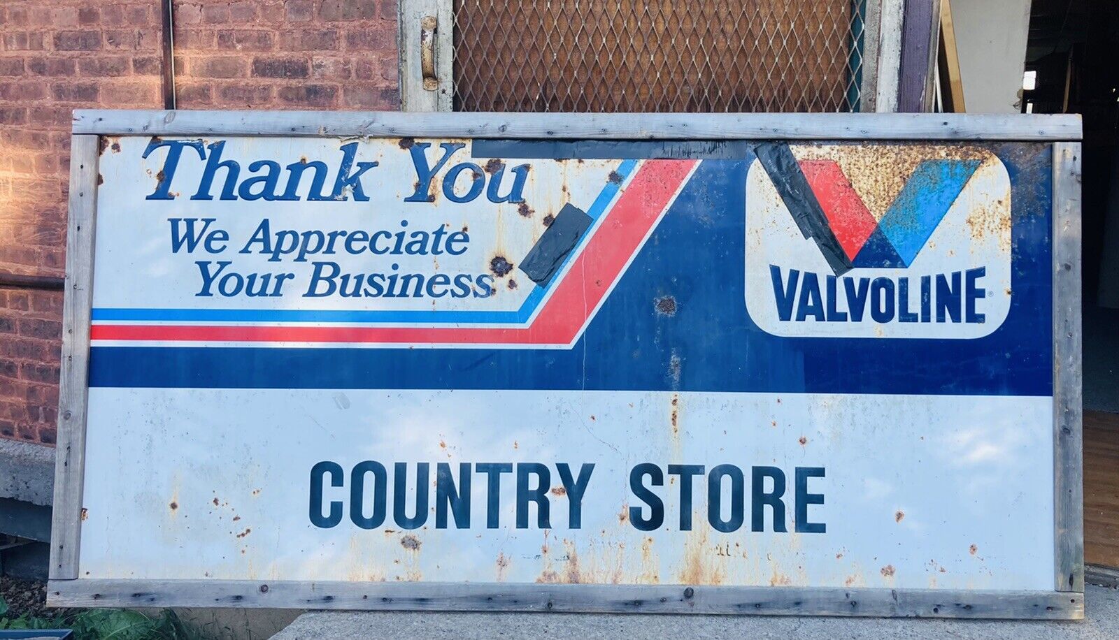 VTG VALVOLINE GAS STATION/COUNTRY STORE ADVERTISING APPROX 94x46