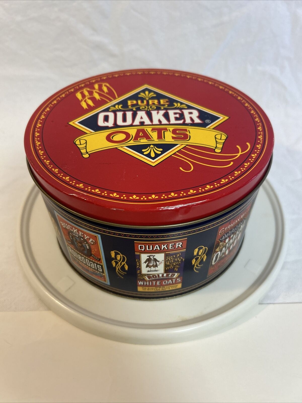 Cookie Tin Vintage Quaker Oats with recipe 1983 Limited Edition
