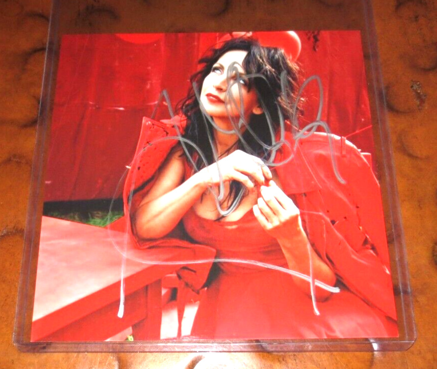 Nena 80\'s  pop singer signed autographed photo 99 Luftballons Red Balloons