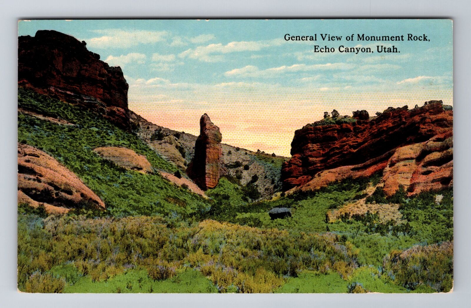 Echo Canyon UT-Utah, General View Of Monument Rock, Vintage Souvenir Postcard