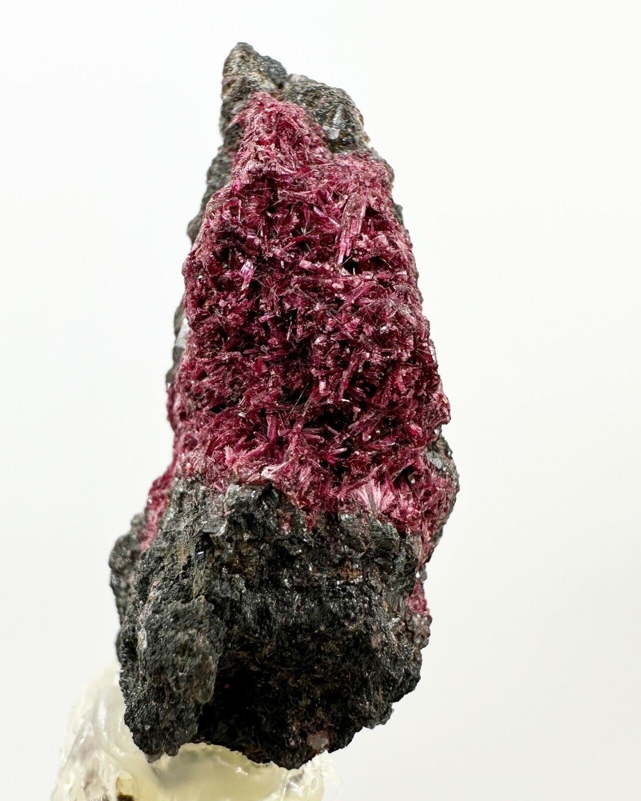 Amazing Color Erythrite Crystals - Morocco 3,5x1,5x1,5cm- Rare Mineral Specimens