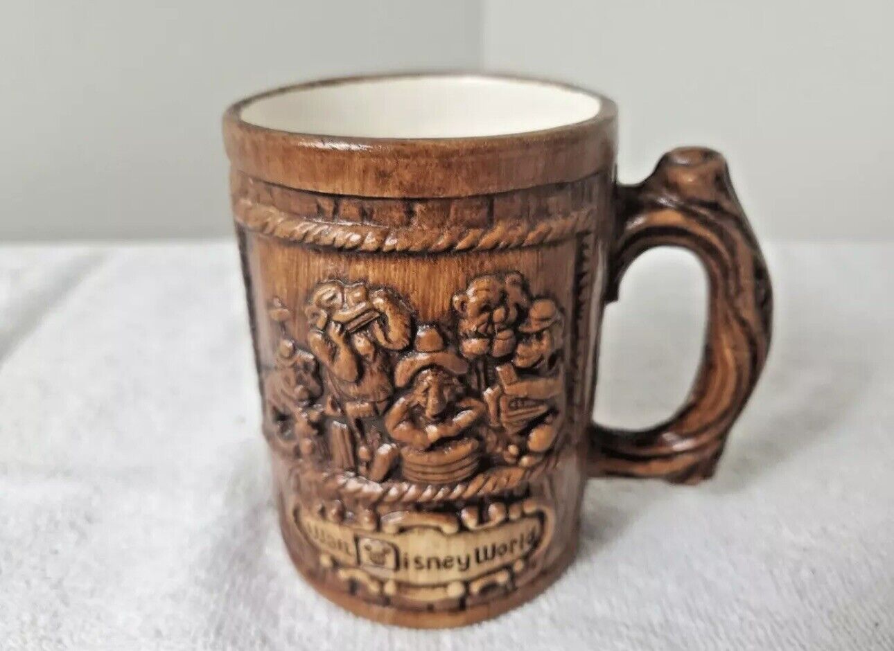 Rare Vintage Walt Disney World Country Bear Jamboree Mug Treasure