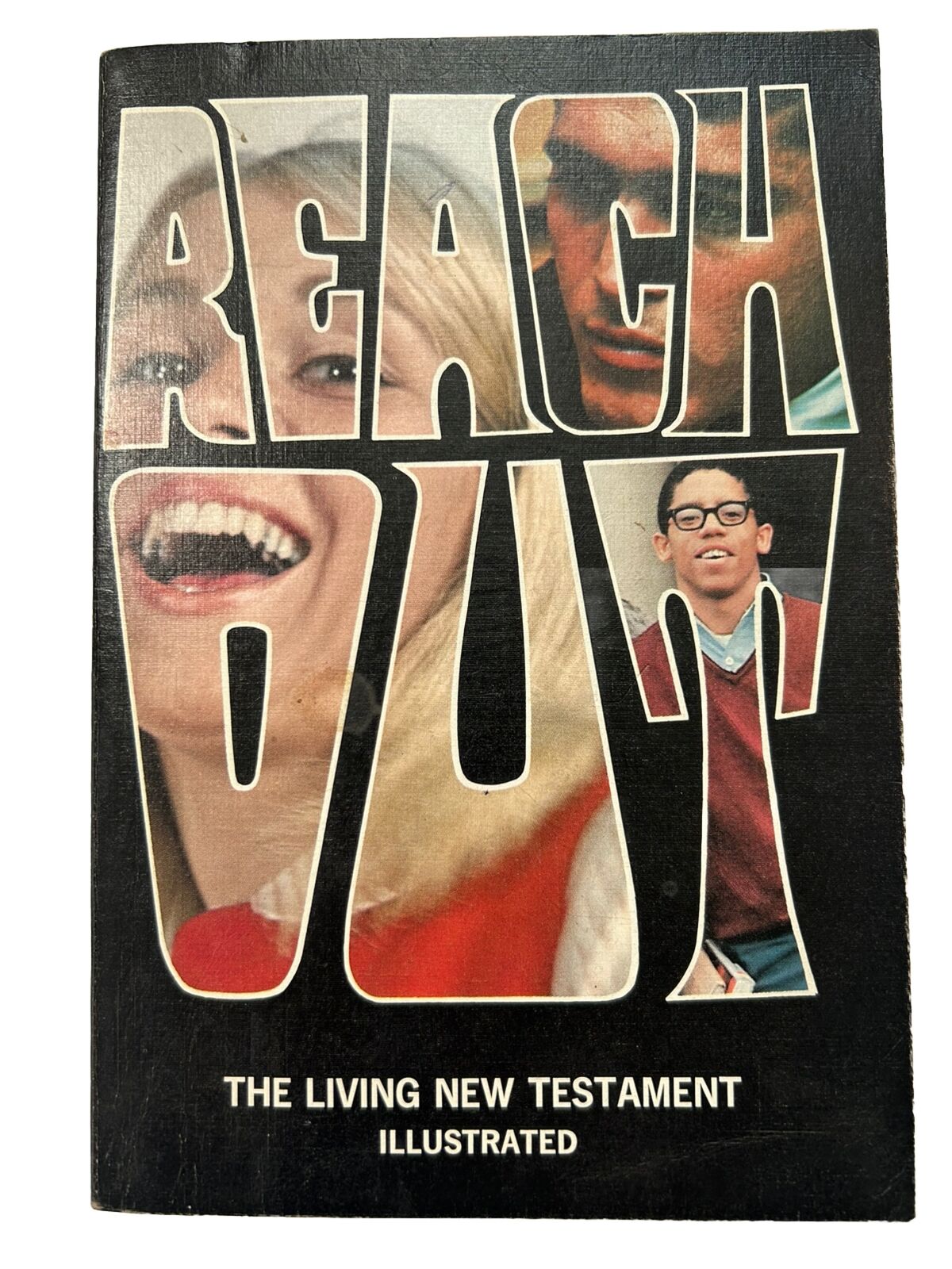 Vintage 1967 Reach Out The Living New Testament Illustrated Paperback Religion