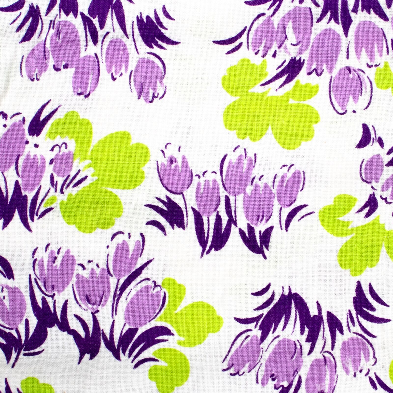 Vtg Feedsack Fabric FULL SACK Green Purple Tulips Floral Print 44x37 Quilting