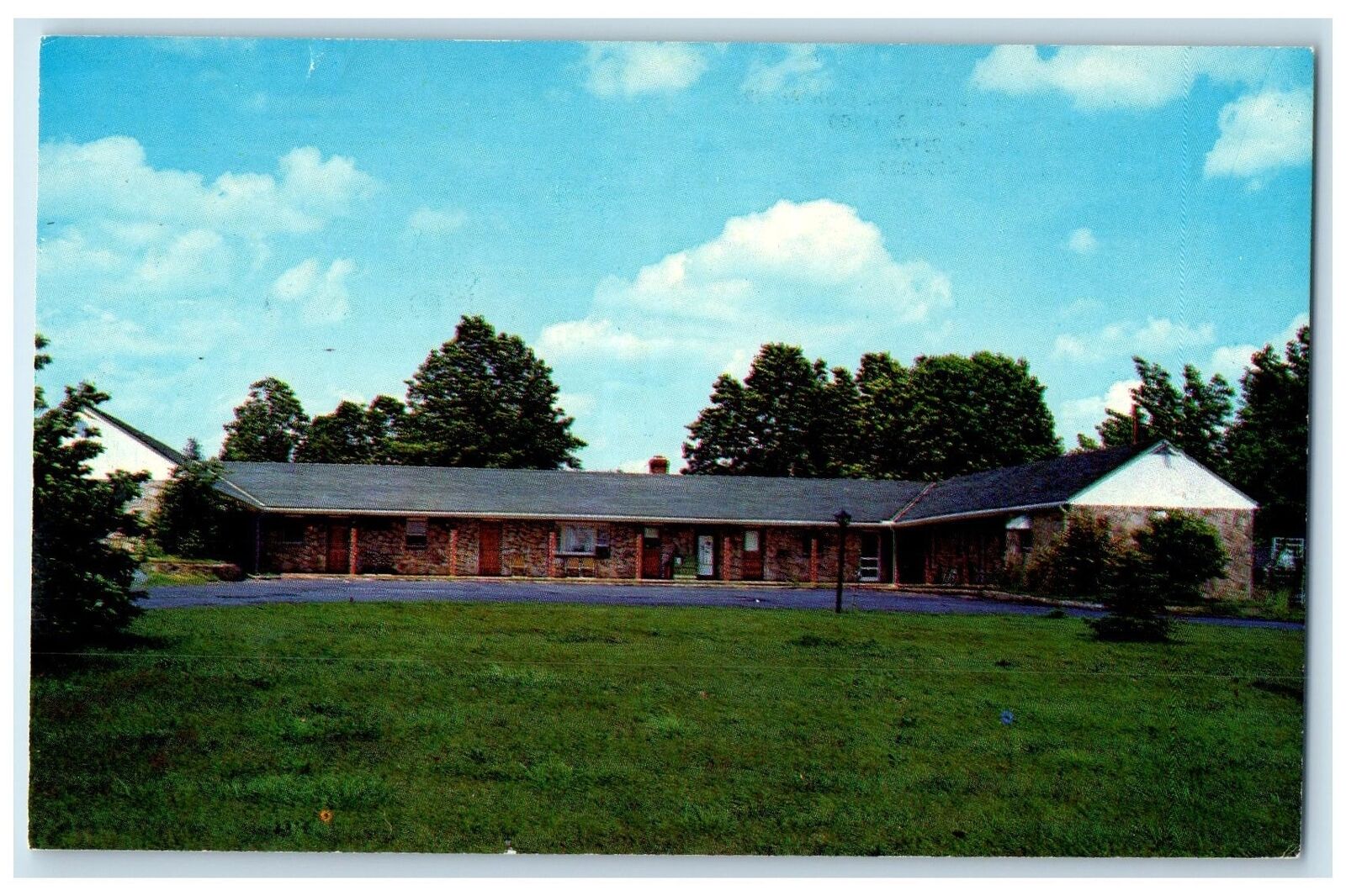 c1950\'s Sterling Motel Cottages Restaurant Ground Sterling Virginia VA Postcard