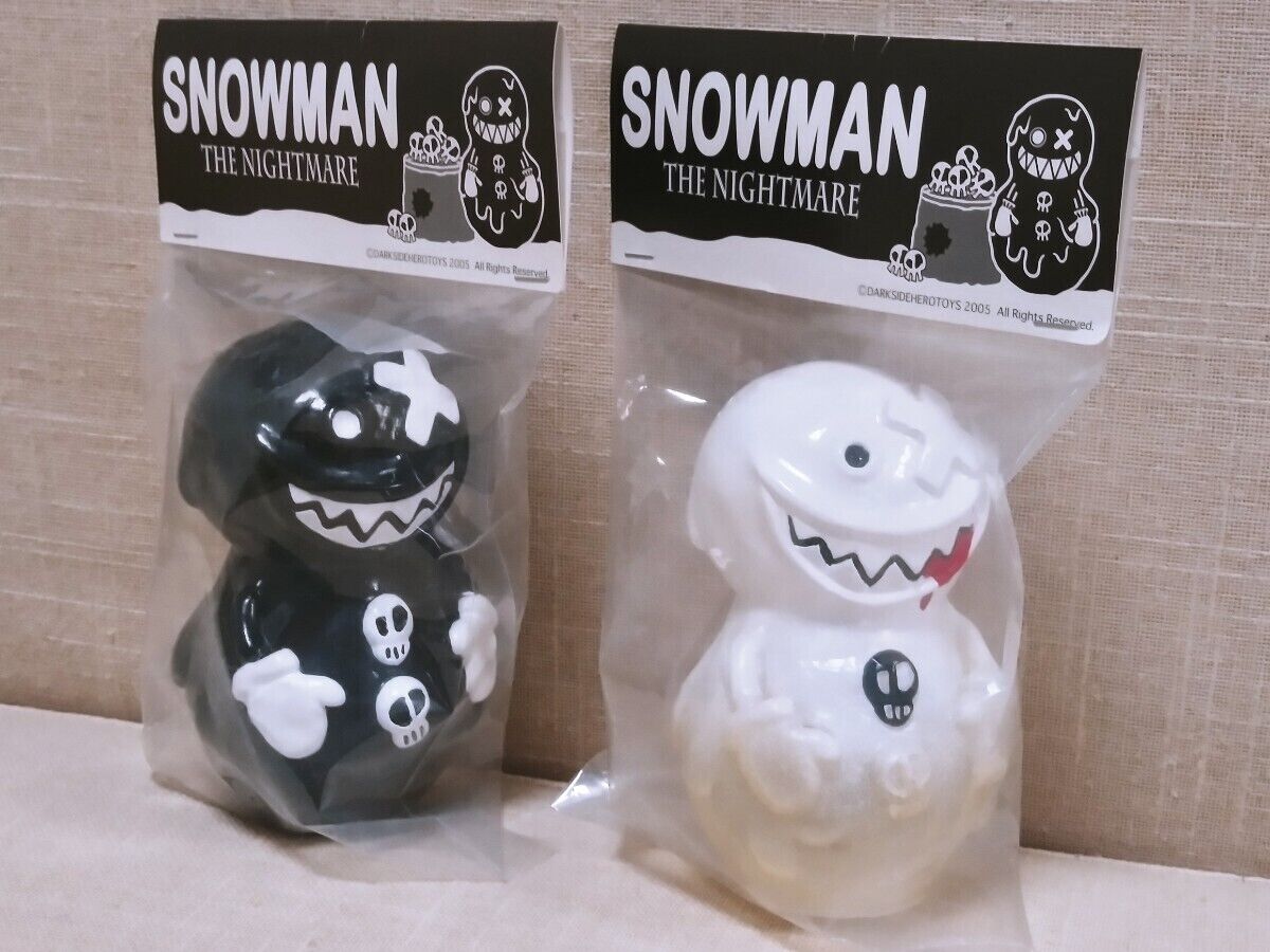 Snowman Soft Vinyl Figure SNOWMAN DARK SIDE HERO TOYS Dark Side Hero Toys Whit