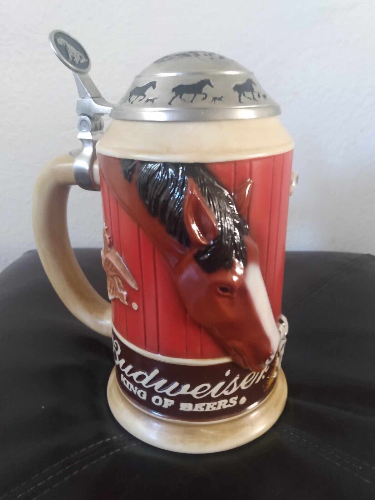 SIGNED Anheuser Busch 2005 Special Event Stable Pals Budweiser Beer CS614 Stein 