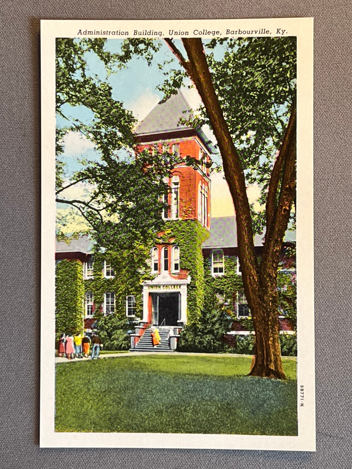 Kentucky KY, Barbourville, Union College Administration Bldg. Curteich Mint