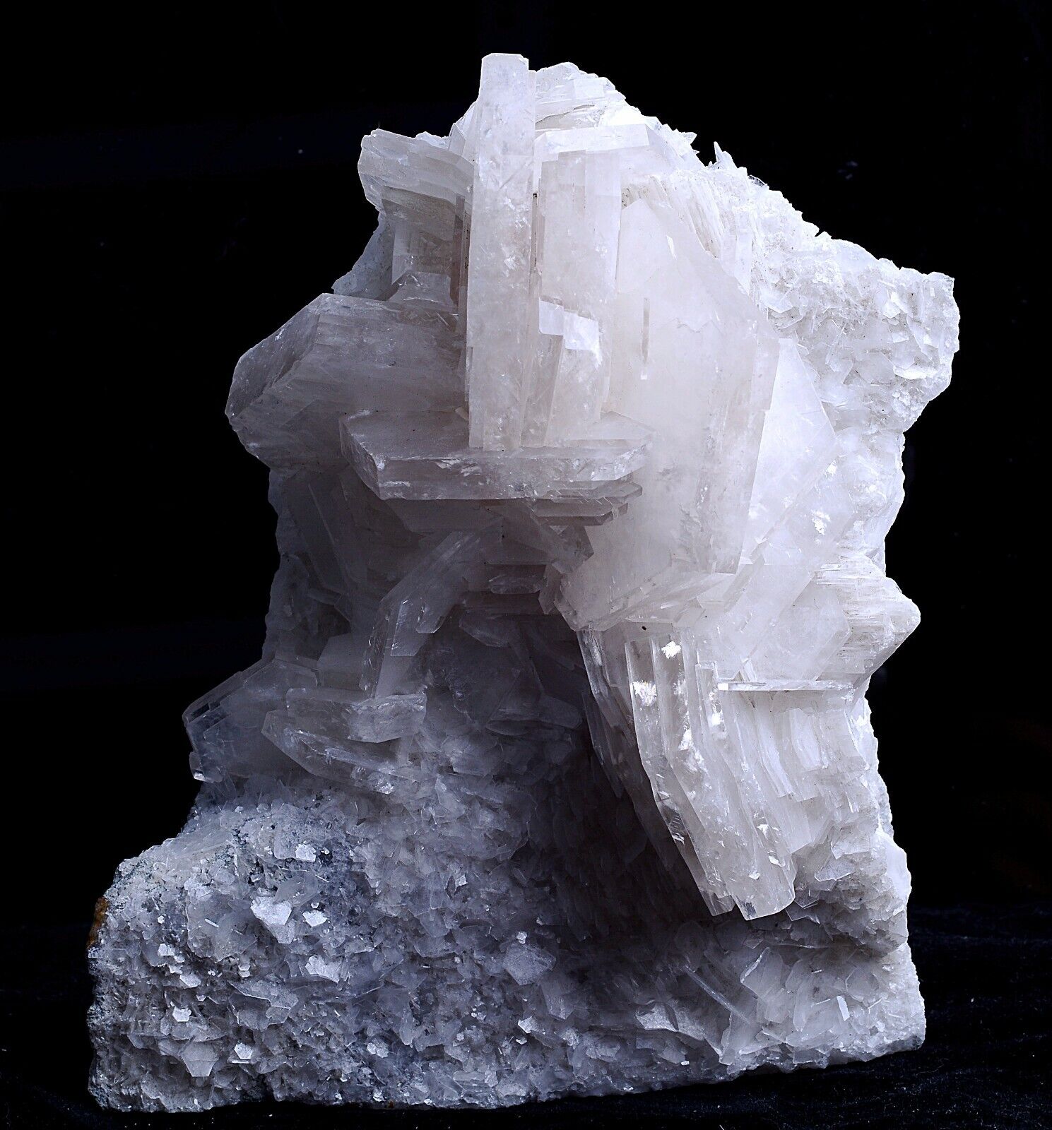 771g Complete Natural  Rare White ladder-Like Calcite Mineral Specimen/ China
