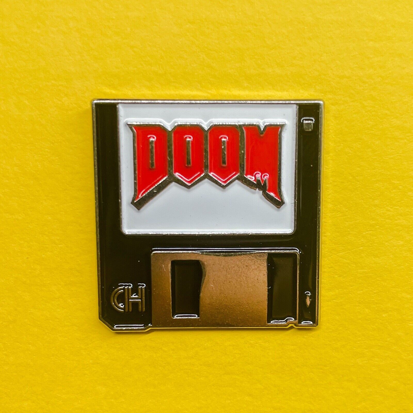 Doom Floppy Disk Pushback Pin Retro Games Shoot’em Up Lapel