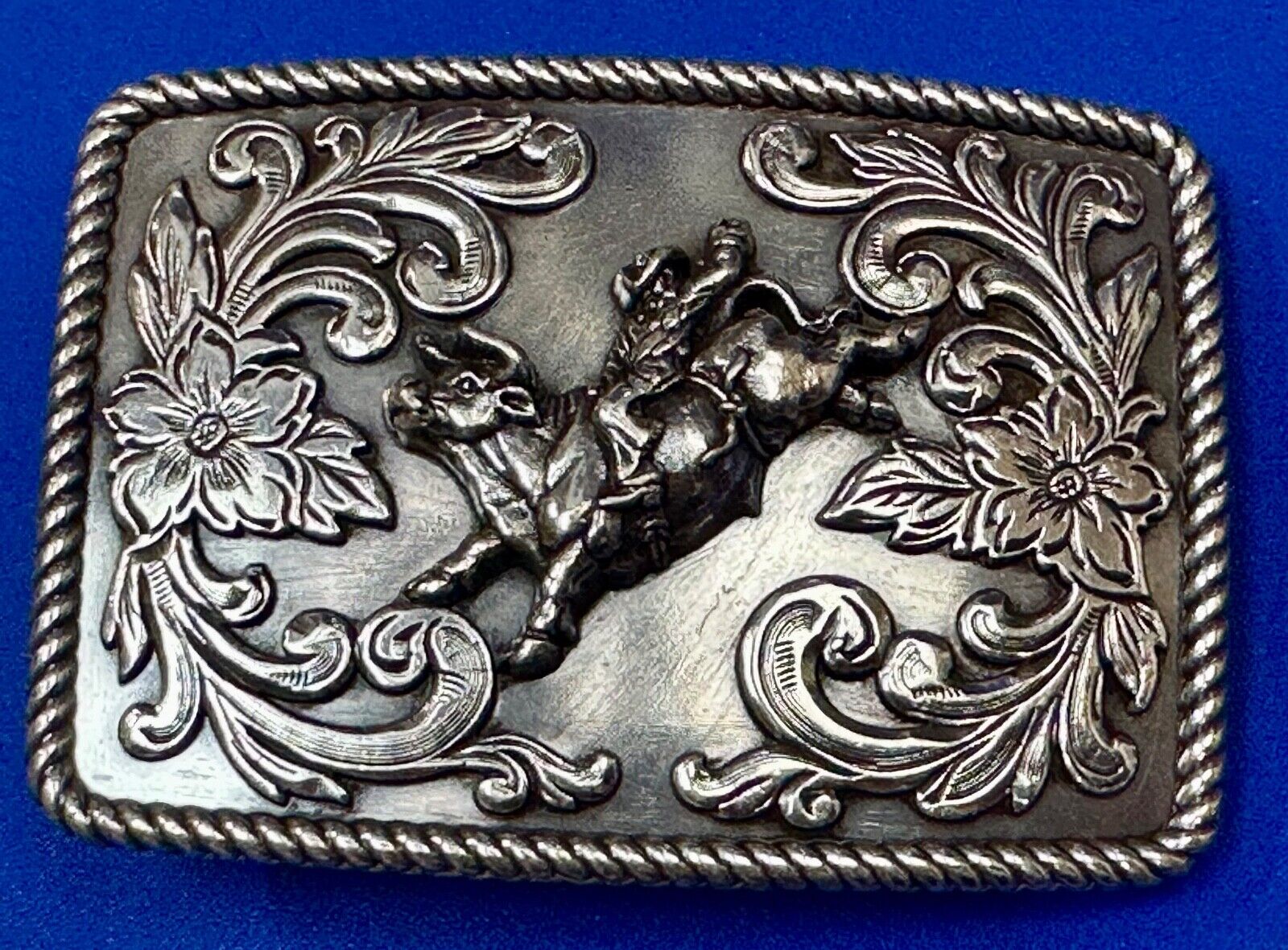 DBL Barrel Cowboy Saddle Bronc western metal belt buckle