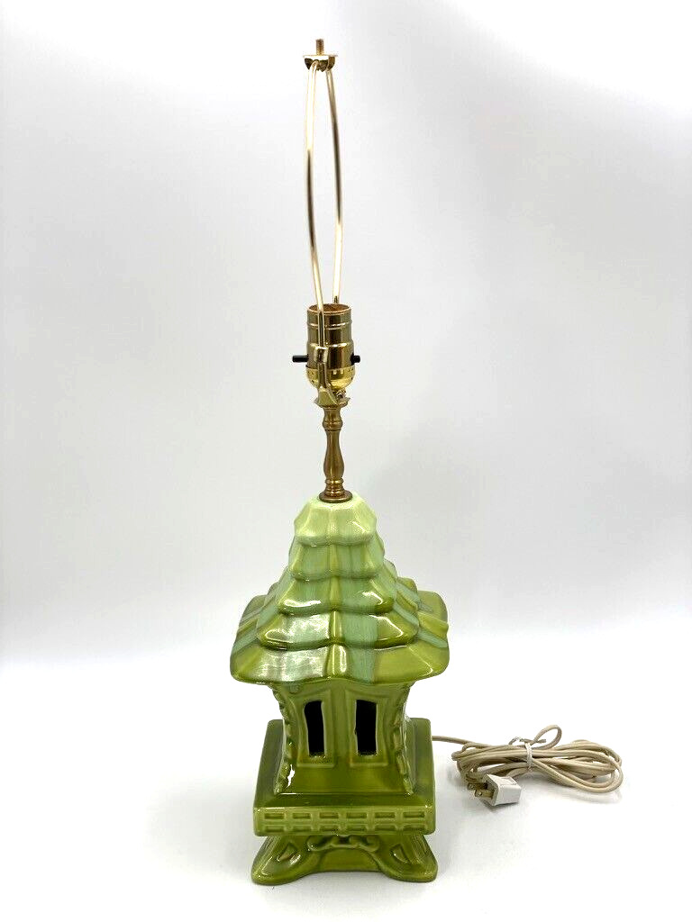 Vintage Mid 20th Century Green Asian Style Pagoda Table Lamp