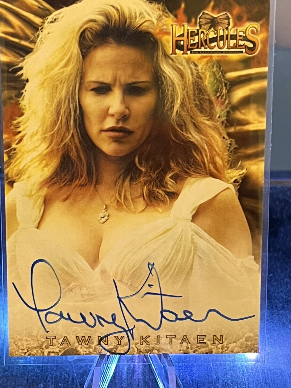 HERCULES THE COMPLETE JOURNEYS TAWNY KITAEN AS DEIANEIRA AUTOGRAPH CARD