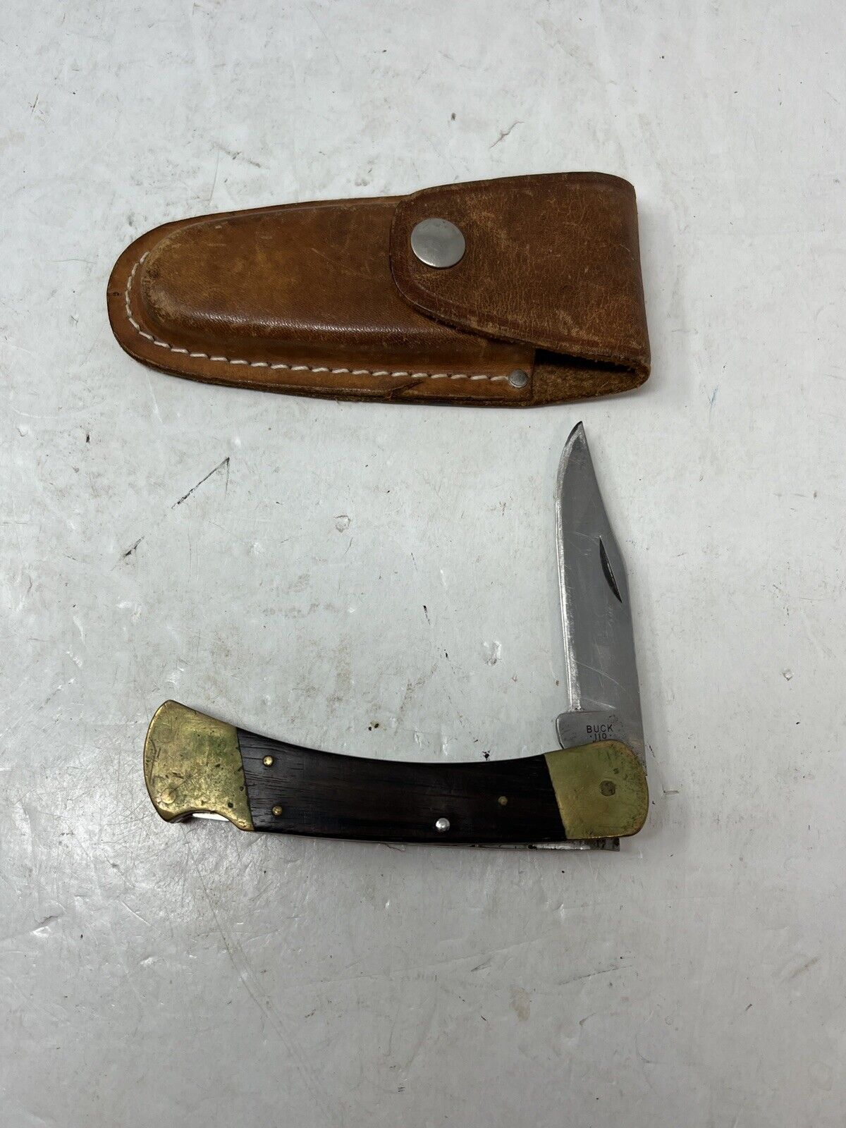 Rare Vintage Buck 110 folding knife Leather Sheath