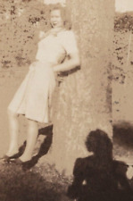 5R Photograph Pretty Woman Leaning Posing Park Tree Sexy Dress 1930's Shadow  picture