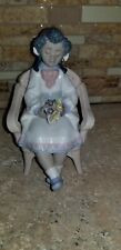 Sitting pretty porcelain figurine 6.5 inches. Retired 1998. Excellent conditio picture