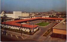 1950s BERKELEY, California Postcard BERKELEY PLAZA MOTEL University Avenue View picture