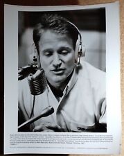 Robin Williams - 2 8x10 glossy photos - Good Morning Vietnam - 1987 picture